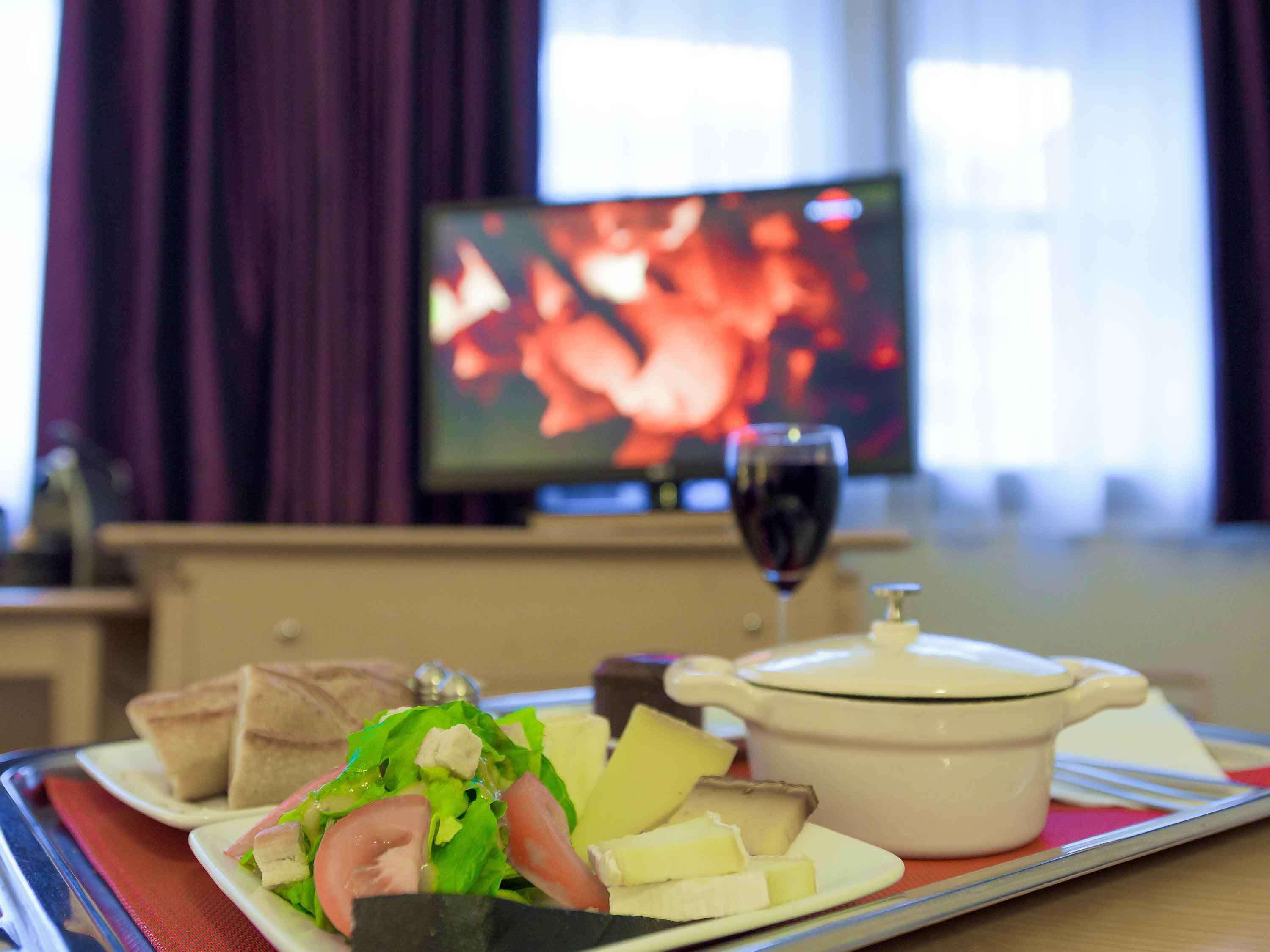 Mercure Tours Centre Gare Et Congres Экстерьер фото